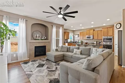 7435 Antelope Meadows Cir, Peyton, CO 80831 photo 5