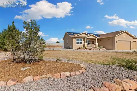 7435 Antelope Meadows Cir, Peyton, CO 80831 photo 2