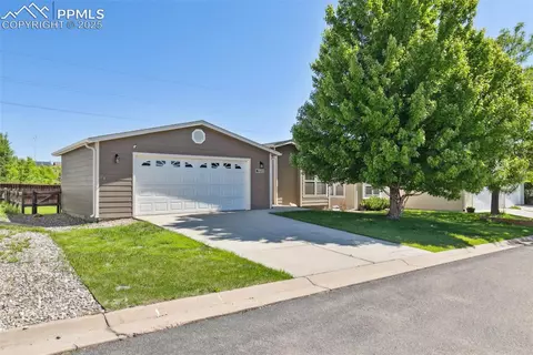 4680 Pika Pt, Colorado Springs, CO 80922
