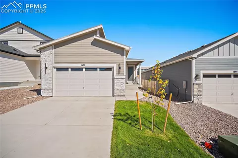 8128 Falling Rock Dr, Colorado Springs, CO 80925