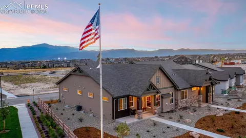 9406 Wolf Valley Dr, Colorado Springs, CO 80924