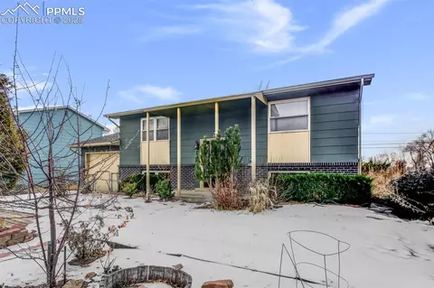222 Lark St, Fountain, CO 80817