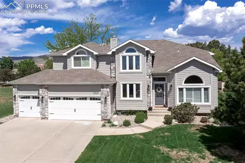 3820 Edgecliff Ct, Colorado Springs, CO 80904