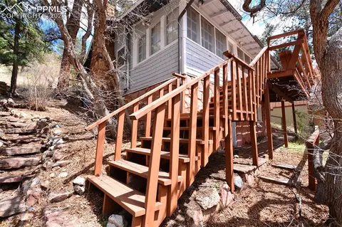 10880 Grandview Ave, Green Mountain Falls, CO 80819