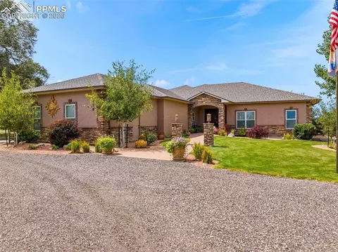 1339 28th Ln, Pueblo, CO 81006