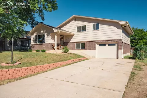 914 Dunston St, Colorado Springs, CO 80907
