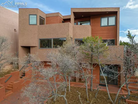 131 Yale Ave, Colorado Springs, CO 80904