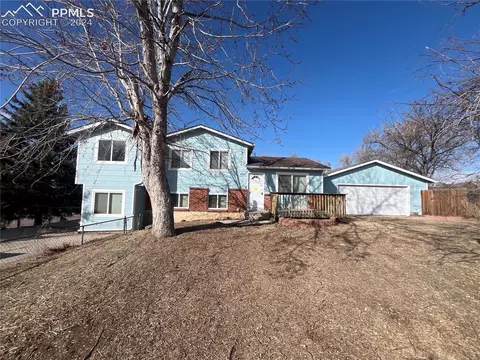 4312 Pope Pl, Colorado Springs, CO 80916
