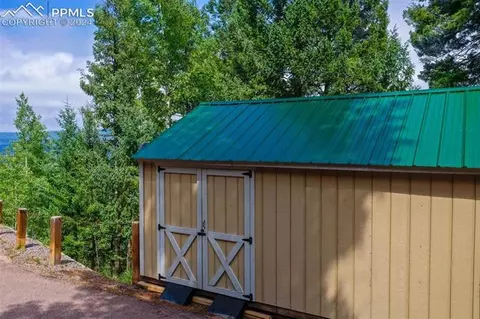 1339 W Midland Ave, Woodland Park, CO 80863