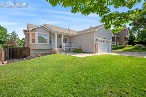 6450 Pitchfork Dr, Colorado Springs, CO 80922