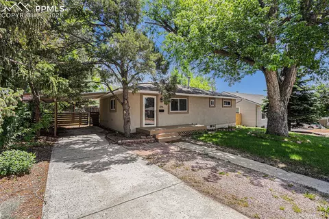 3715 Manchester St, Colorado Springs, CO 80907