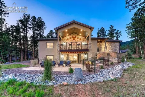 910 Spacious Skies Dr, Woodland Park, CO 80863