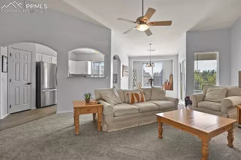 3960 Riviera Grv #204, Colorado Springs, CO 80922