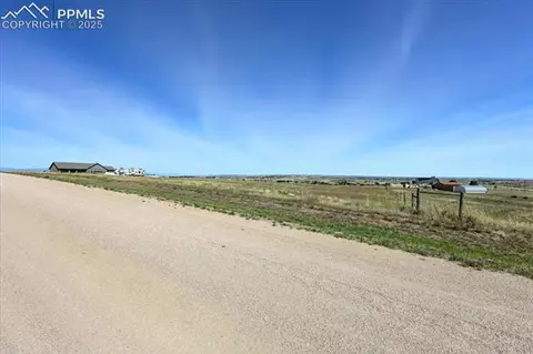 2915 Hoofprint Rd, Peyton, CO 80831 photo 12
