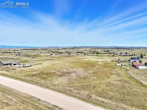 2915 Hoofprint Rd, Peyton, CO 80831 photo 11