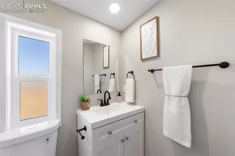 Bath - 35275 Book Rd, Yoder, CO 80864 photo 1 of 4