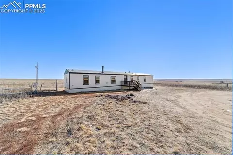 35275 Book Rd, Yoder, CO 80864 photo 3