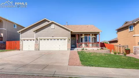 719 Seawell Dr, Colorado Springs, CO 80911