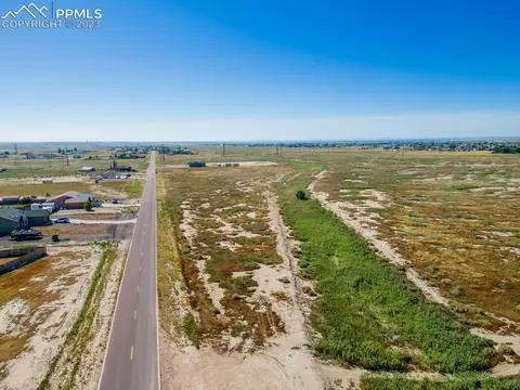960 E Linda Ave, Pueblo West, CO 81007
