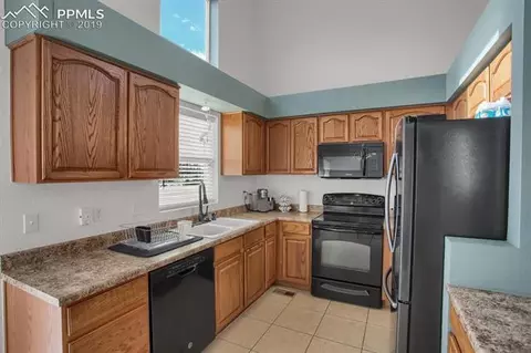 9640 E 112th Dr, Henderson, CO 80640 photo 5