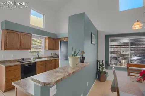 9640 E 112th Dr, Henderson, CO 80640 photo 6