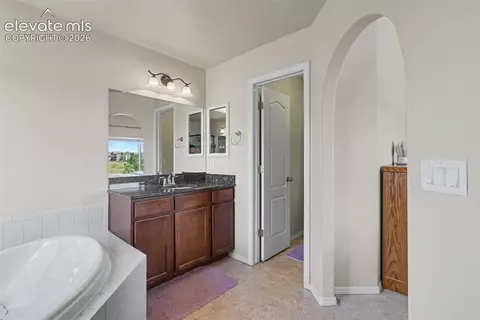 Bath - 12172 Eagle Crest Ct, Peyton, CO 80831 photo 3 of 5
