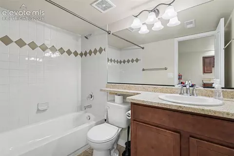Bath - 12172 Eagle Crest Ct, Peyton, CO 80831 photo 4 of 5