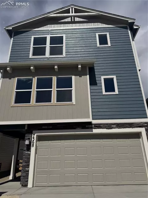 7368 Cornice Pt, Colorado Springs, CO 80923