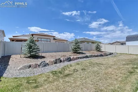 13083 Stone Valley Dr, Peyton, CO 80831 photo 2