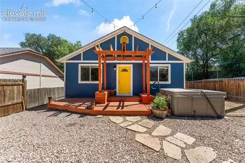 625 W Madison St, Colorado Springs, CO 80907
