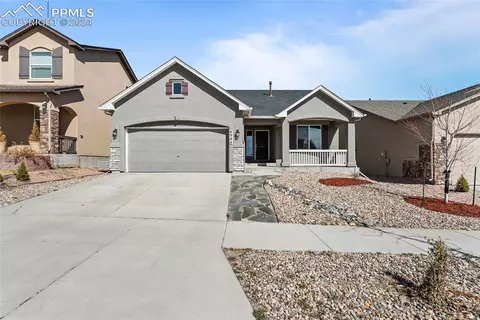 6984 Mustang Rim Dr, Colorado Springs, CO 80923