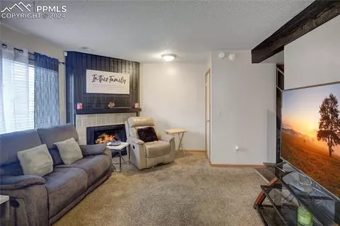 4723 Barnes Rd, Colorado Springs, CO 80917