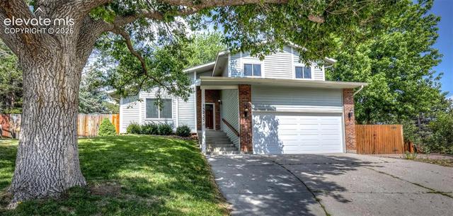 5255 Farm Ridge Pl, Colorado Springs, CO 80917