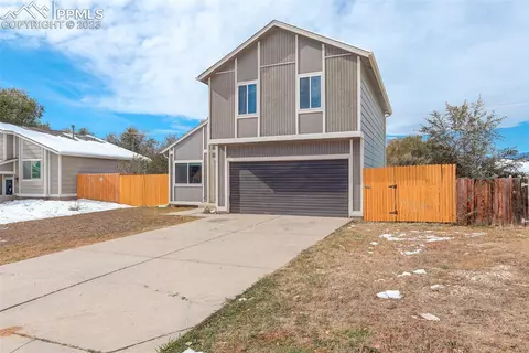 593 Blossom Field Rd, Fountain, CO 80817