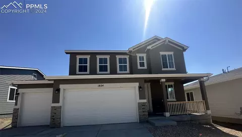1824 Manassa St, Pueblo, CO 81001
