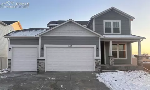 8519 Frasco Dr, Fountain, CO 80817