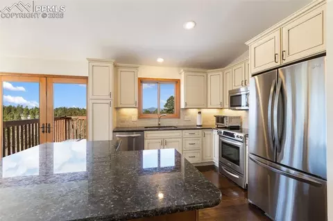 Kitchen - 4265 County Road 51 Rd, Divide, CO 80814 photo 3 of 6