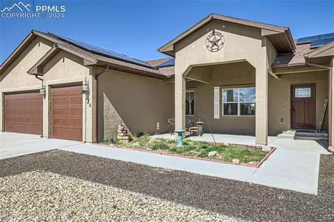 476 S Arriba Dr, Pueblo, CO 81007