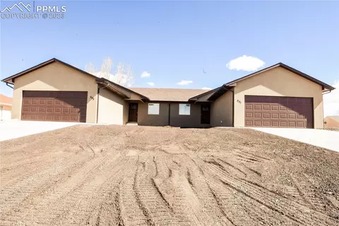 983 S 985 S Knox Dr, Pueblo West, CO 81007