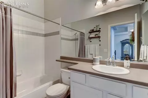 12149 Eagle Crest Ct, Peyton, CO 80831 photo 10