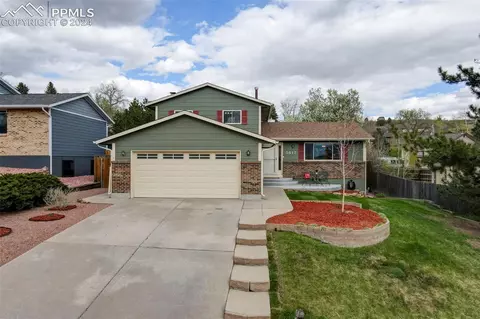5617 E Old Farm Cir, Colorado Springs, CO 80917