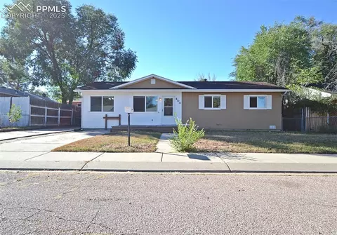 404 Columbine St, Fountain, CO 80817