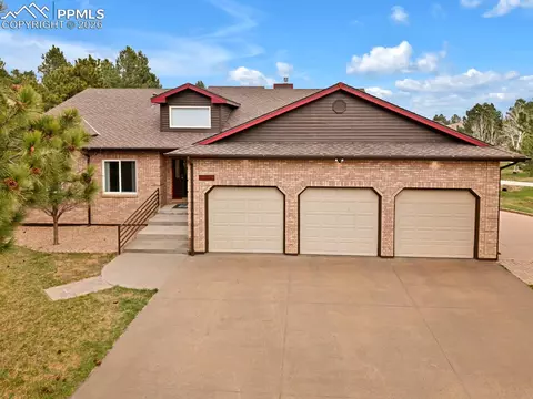 19725 Indian Summer Ln, Monument, CO 80132