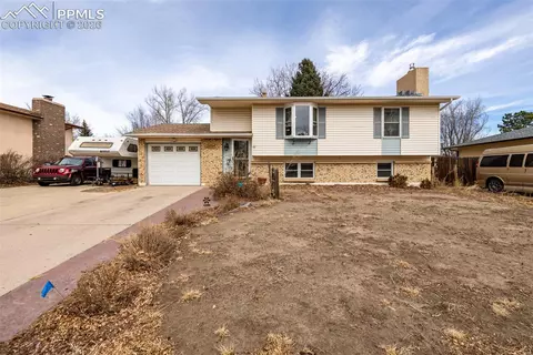 4627 Sprucewood Dr, Colorado Springs, CO 80918