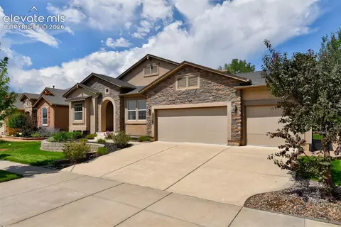 1118 Spectrum Loop, Colorado Springs, CO 80921