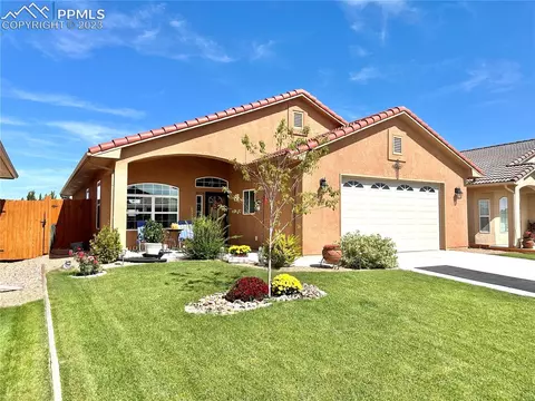 5121 Liezl St, Pueblo, CO 81005