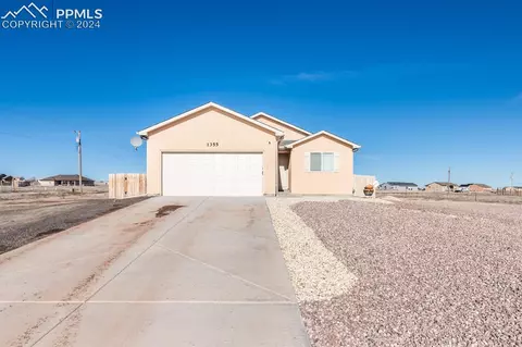 1355 N Dailey Dr, Pueblo West, CO 81007