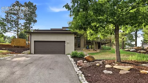 3930 Regency Dr, Colorado Springs, CO 80906