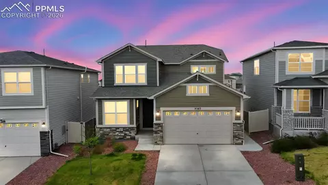 5162 Roundhouse Dr, Colorado Springs, CO 80925