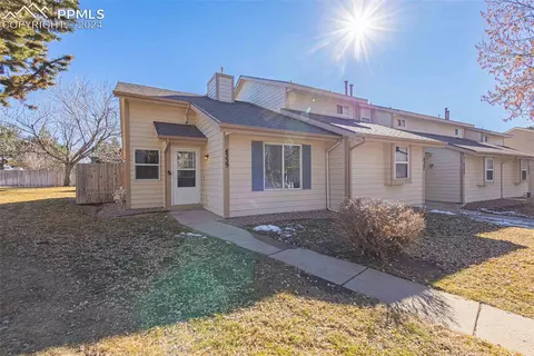 4339 Hunting Meadows Cir #6, Colorado Springs, CO 80916